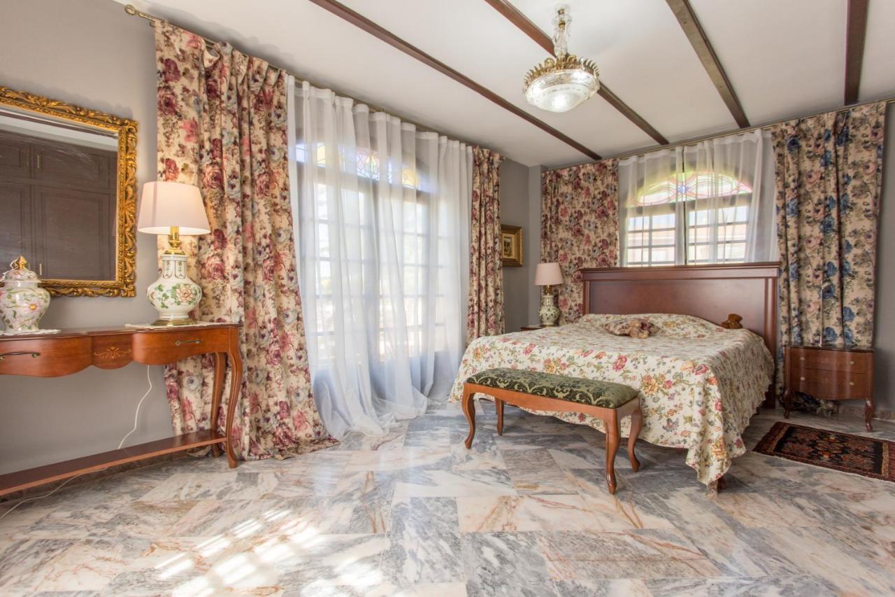Apartamentos Gaudi Style Naquera Екстер'єр фото